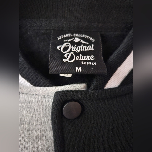 Bomber jacket - Picture 5 of 5